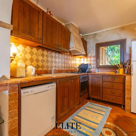 Sul Golfo Del Pevero Con Accesso A Mare *